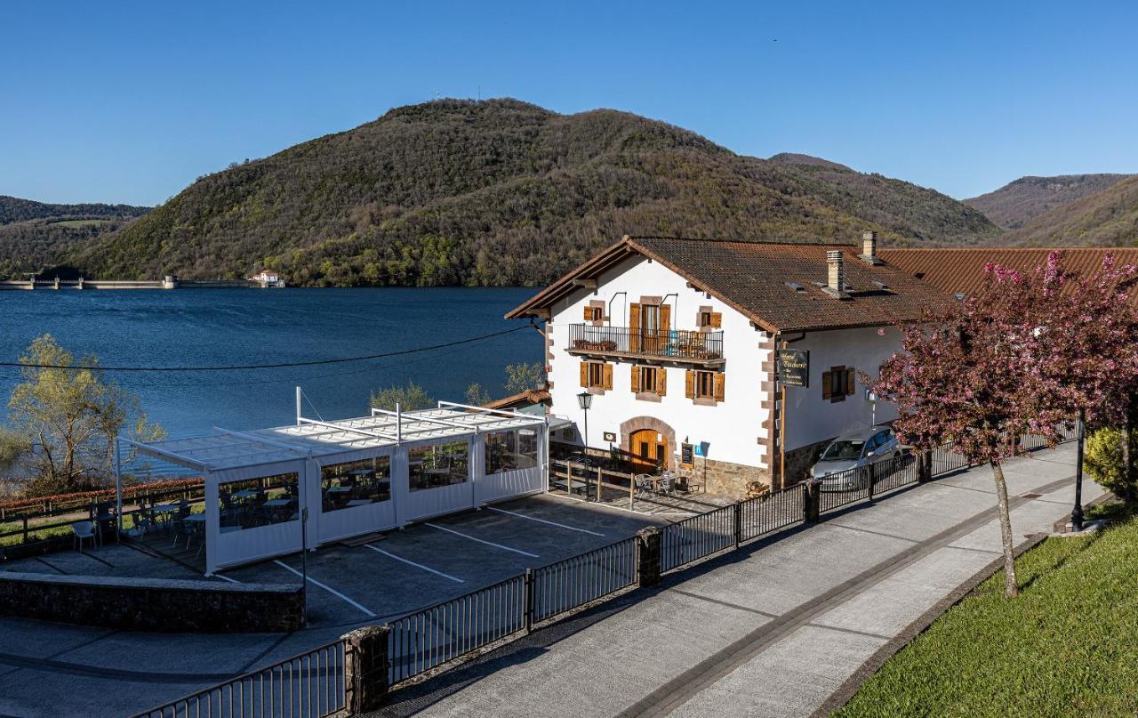 Hostal Etxeberri Eugi Extérieur photo