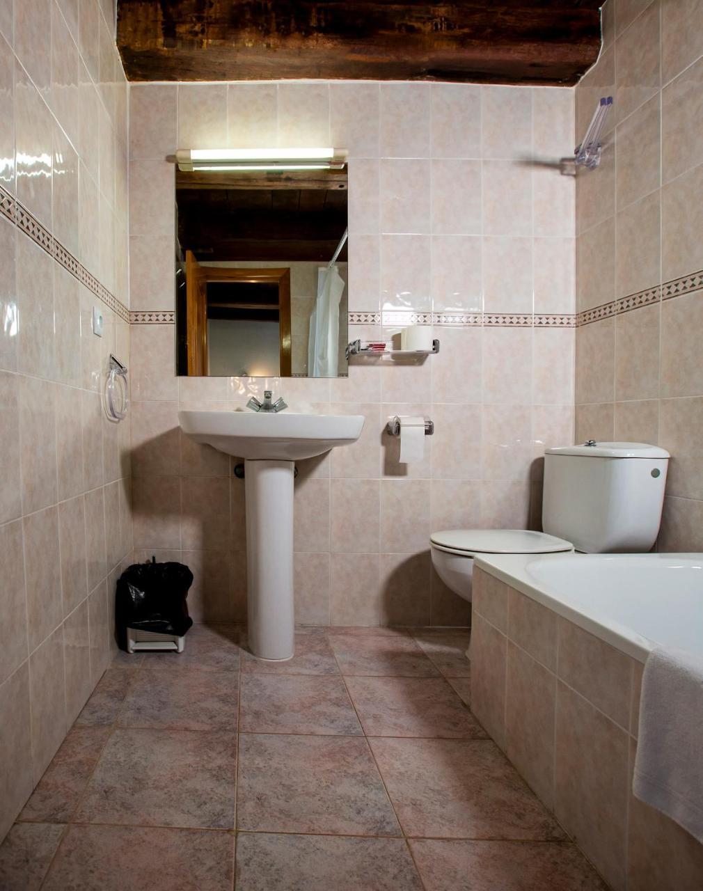 Hostal Etxeberri Eugi Extérieur photo